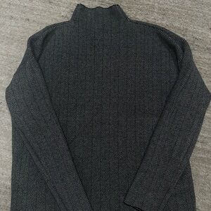 Women’s herringbone black and Gray mock neck Sweater